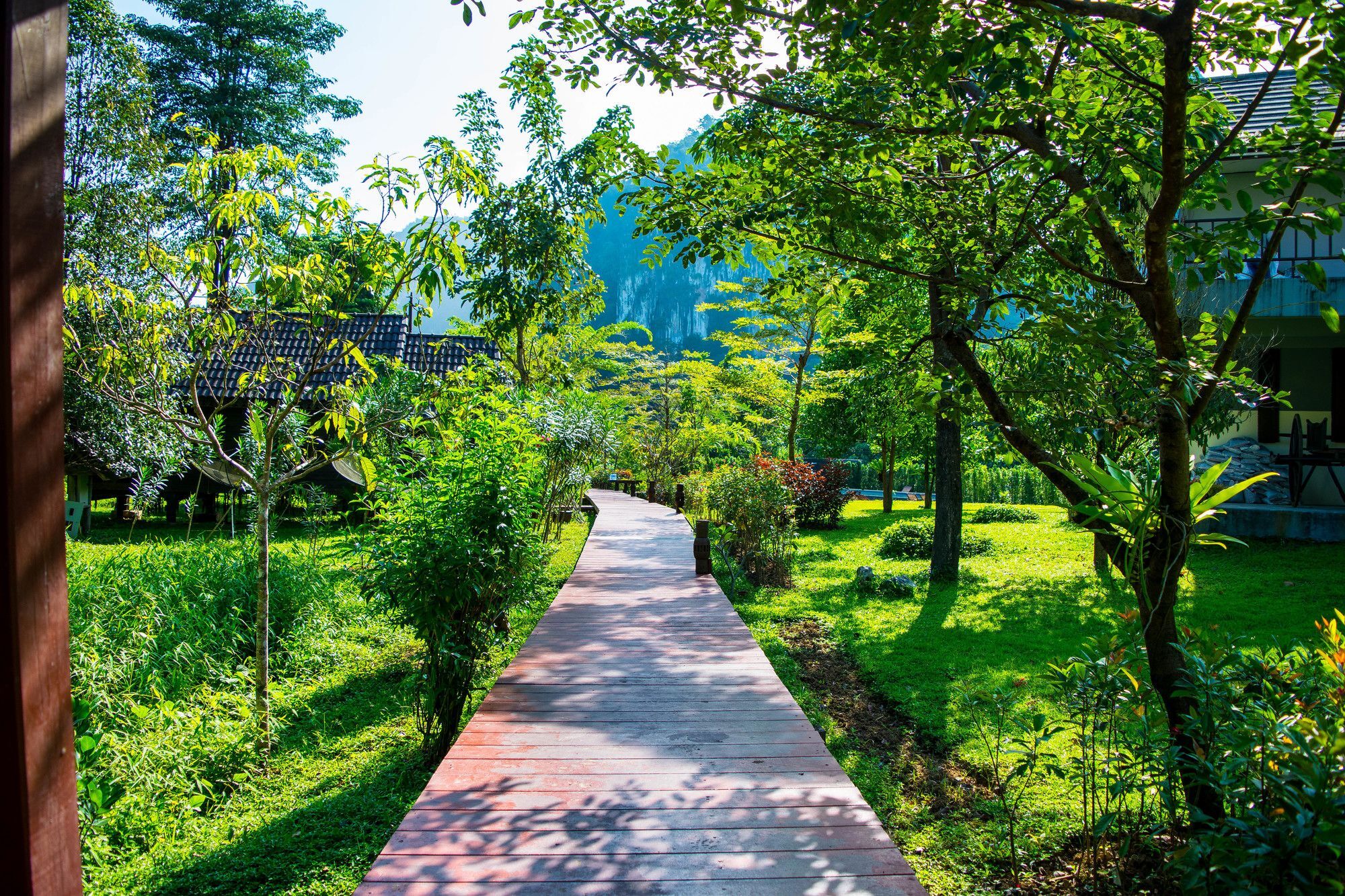 Montania Lifestyle Hotel Phanom Екстер'єр фото