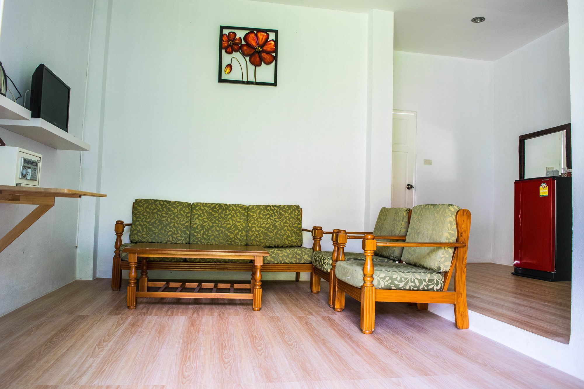 Montania Lifestyle Hotel Phanom Екстер'єр фото